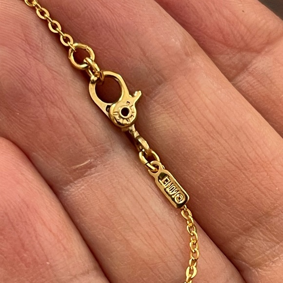 Natural carnelian agate horn gold tone pendant and Monet chain - Picture 3 of 5